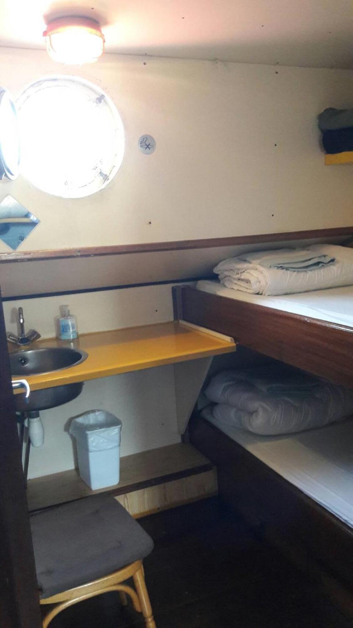 Intersail Hostel - Avontuur Amsterdam Bilik gambar